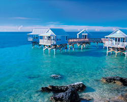 picture of houses in the sea
