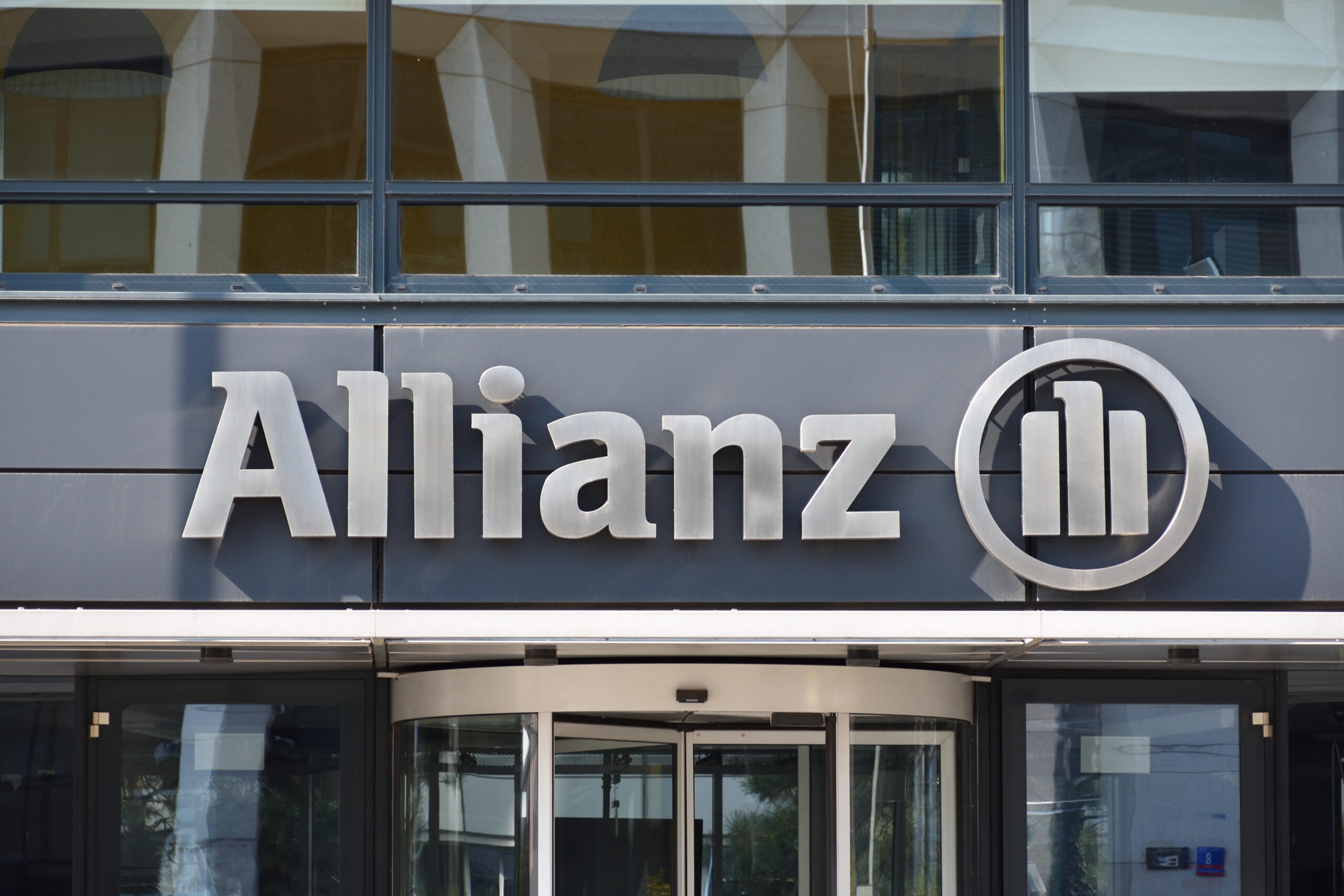 Allianz