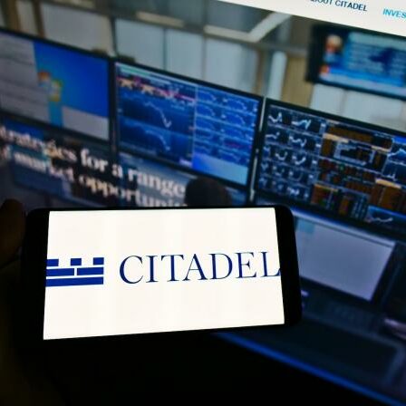 Citadel logo on oboli screen